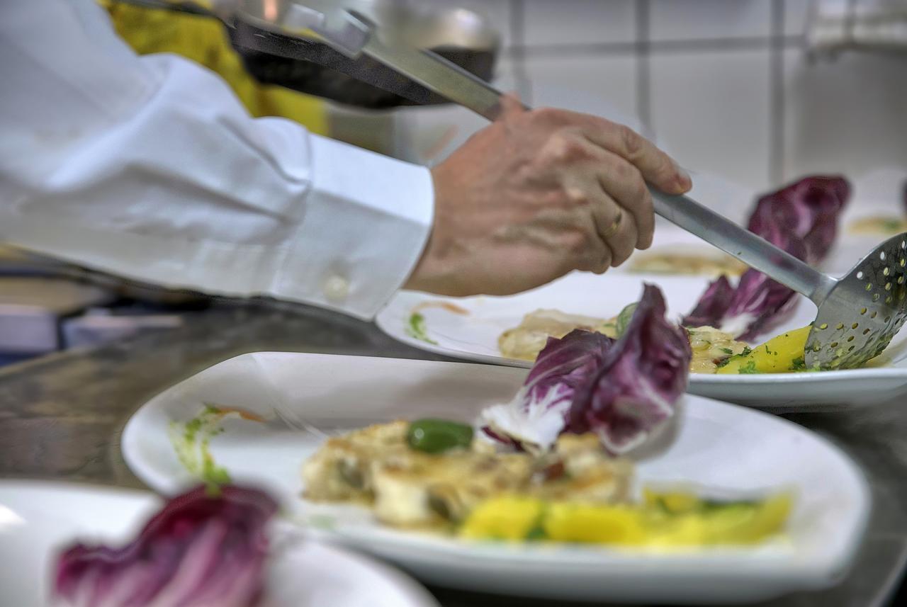 Restaurant Tonino Hotel *